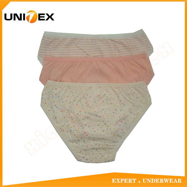 Girls’ Basic Briefs — 3-Piece Pack, Cotton, Custom Print — Girls' Underwear programme — OEM & private label detail photo 2