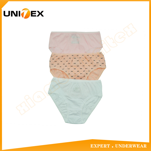 Girls’ Bikini Briefs — 3-Piece Pack, Cotton, Custom Print (Ref. custom-print) — Girls' Underwear programme — OEM & private label sample photo 1