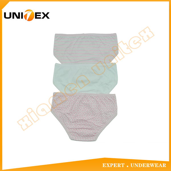 Girls’ Bikini Briefs — 3-Piece Pack, Cotton, Custom Print — Teen Range — Girls' Underwear programme — OEM & private label detail photo 2