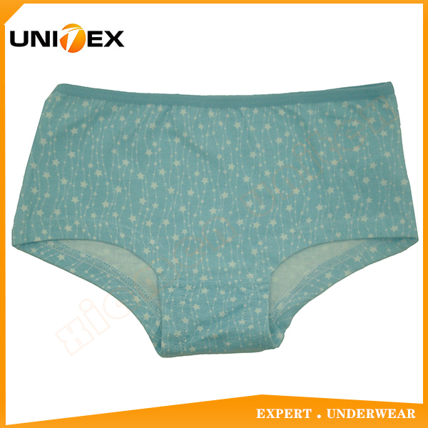 Girls’ Classic Briefs — Cotton, All-Over Print, Teen — Girls' Underwear programme — OEM & private label product photo 1