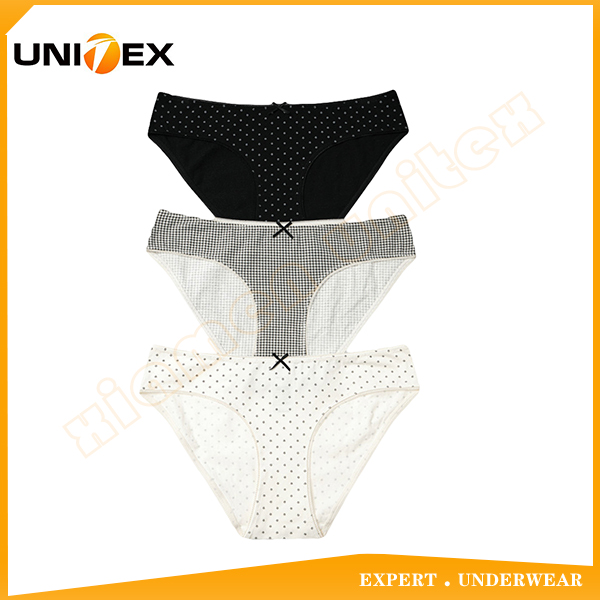 Women’s Briefs — 3-Piece Pack, Cotton/Spandex, Custom Print (Ref. custom-print) — Women's Underwear programme — OEM & private label sample photo 1